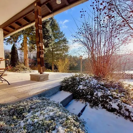 Am Wald Gelegenes Wolf Mit Kamin By Interhome *