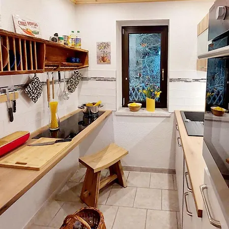 Am Wald Gelegenes Wolf Mit Kamin By Interhome