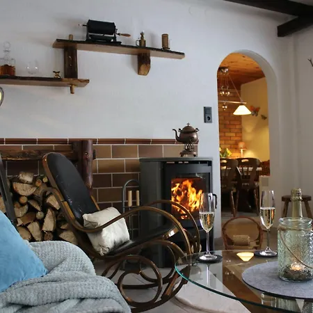 Holiday home Am Wald Gelegenes Wolf Mit Kamin By Interhome Bad Elster
